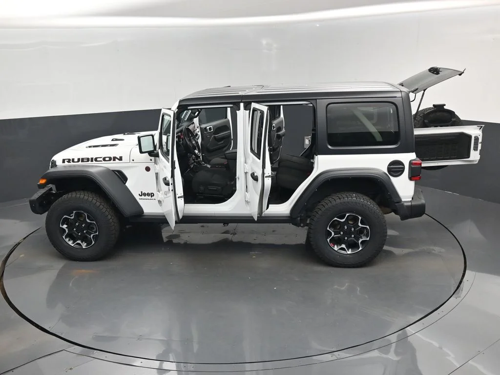 Used 2023 White Jeep Rubicon image 17