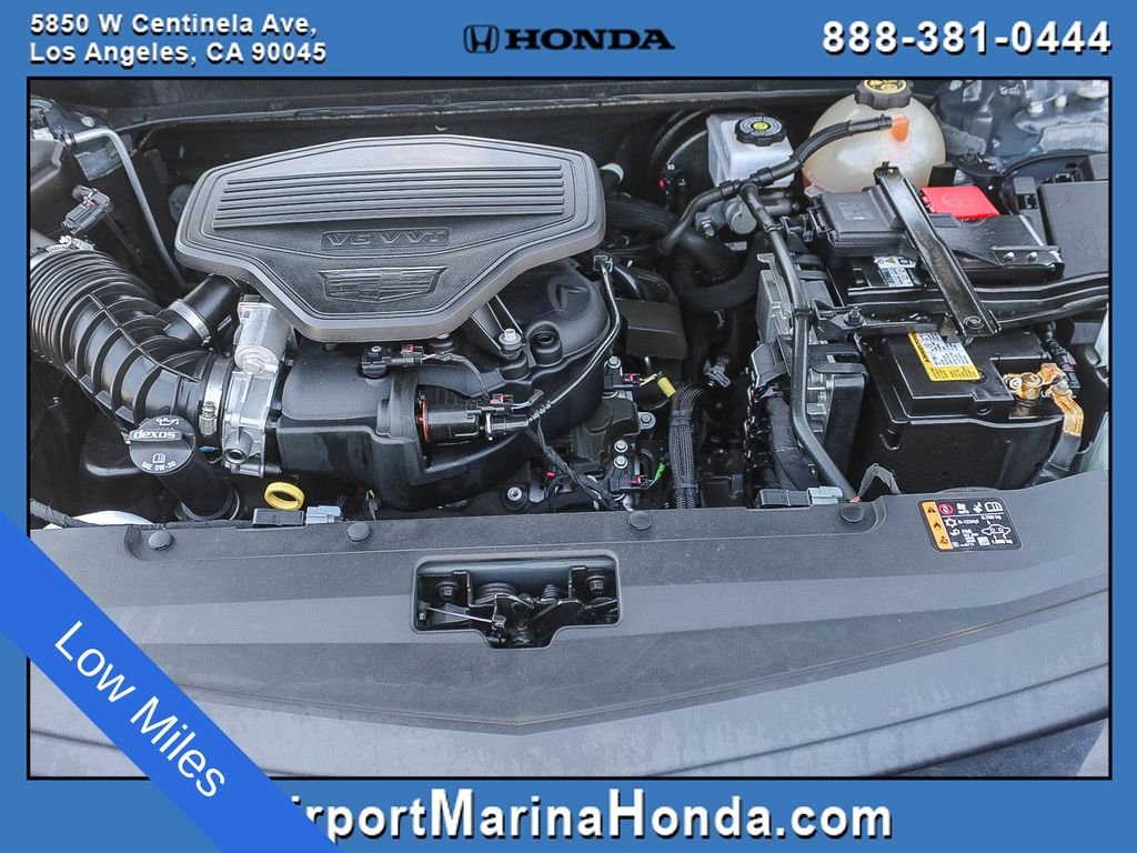 Used 2021 Wilder Metallic Cadillac Premium Luxury image 18