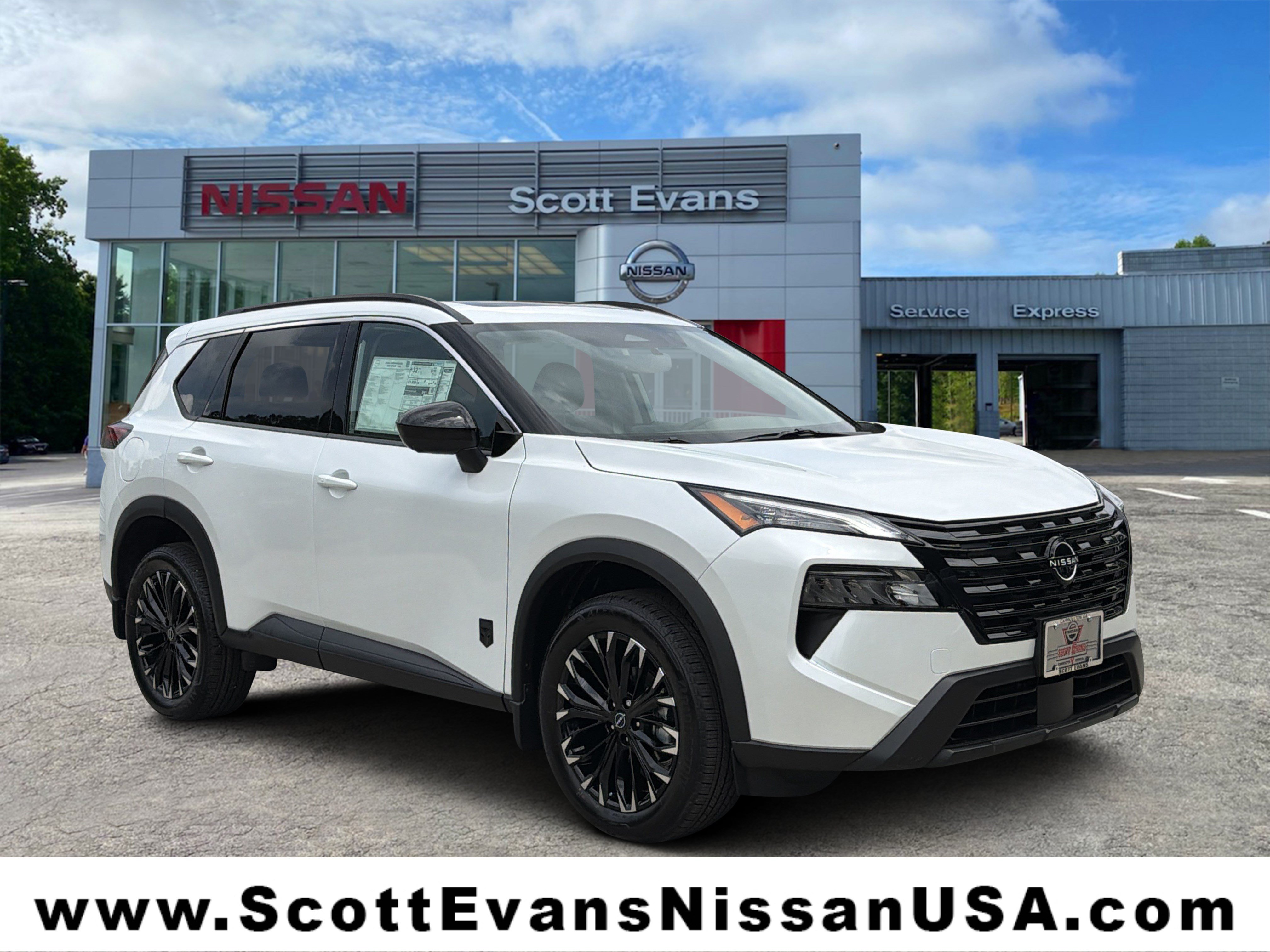 New 2026 Everest White Pearl Tricoat Nissan Dark Armor image 1