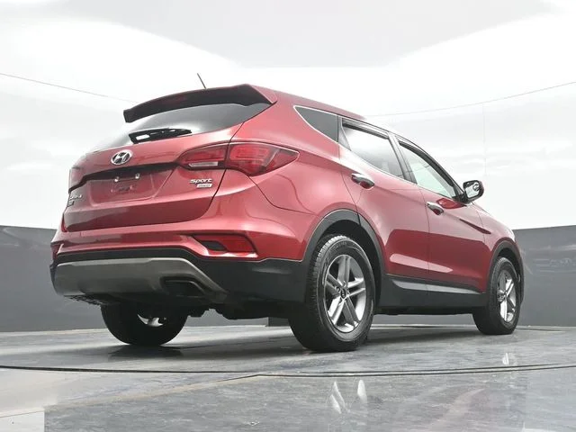 Used 2018 Red Hyundai 2.4 Base image 26