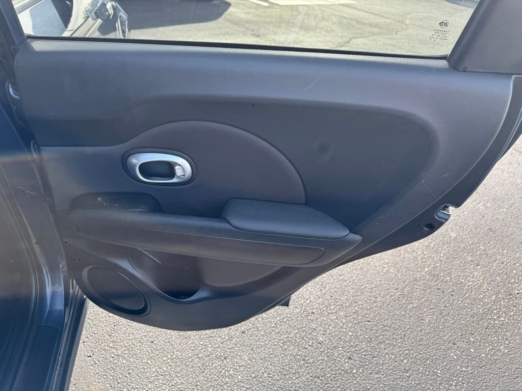 2015 Kia Soul + - Photo 24