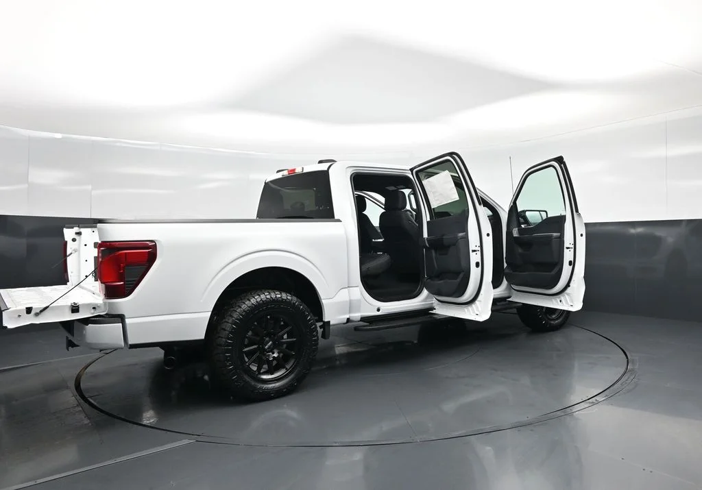 New 2026 Oxford White Ford STX image 5