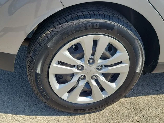Used 2023 Steel Gray Kia LX image 27