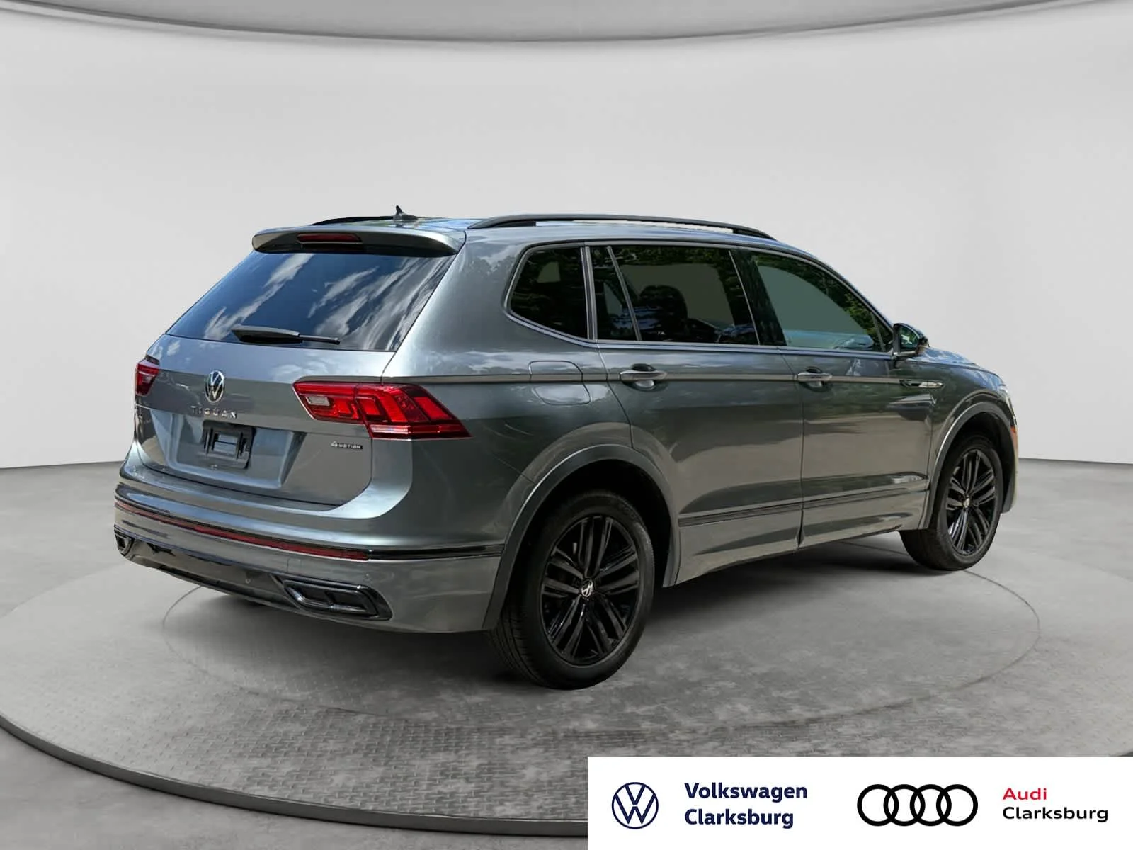 Used 2022 Platinum Gray Metallic Volkswagen SE R-Line Black image 5