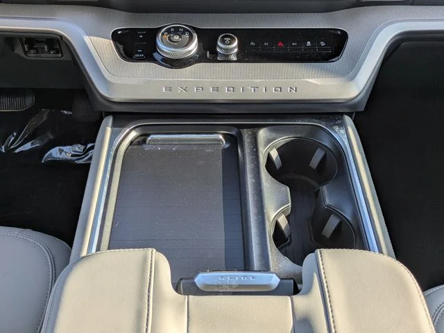 New 2027 Glacier Gray Metallic Tri-Coat Ford MAX Active image 19