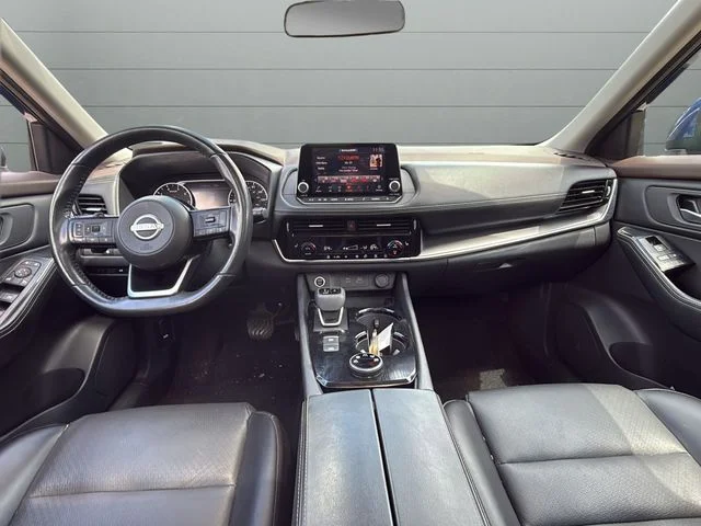 Used 2022 Blue Nissan SV image 15