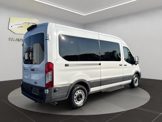 Used 2024 White Ford XLT image 7