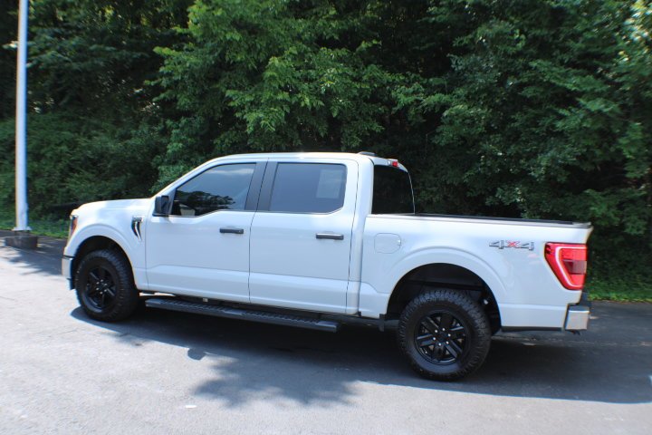Used 2023  Ford XLT image 3