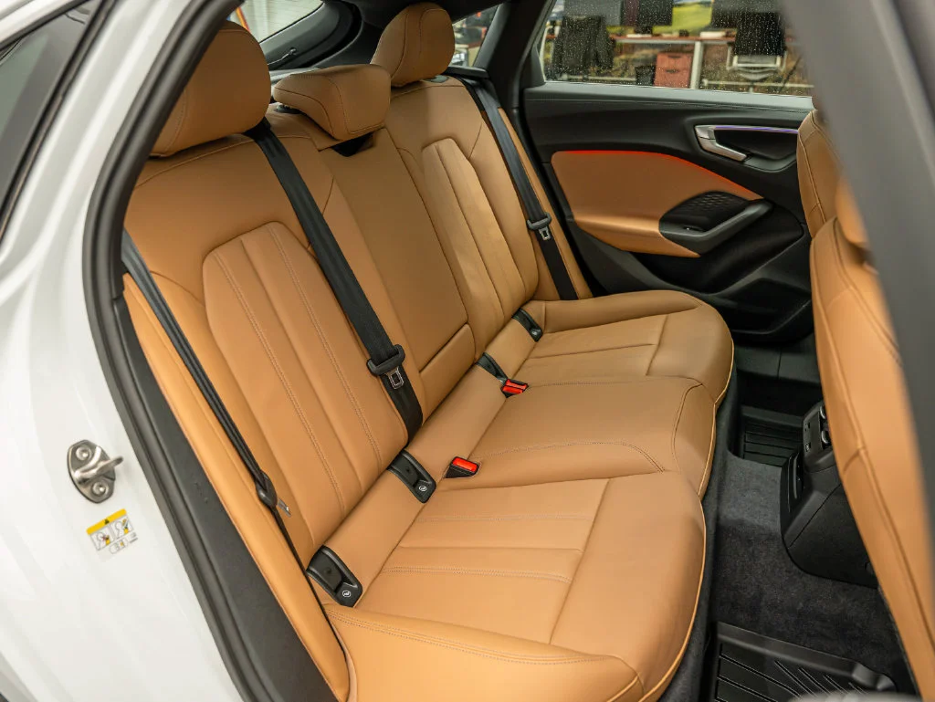 Used 2025 Glacier White Audi 2.0T Premium image 40