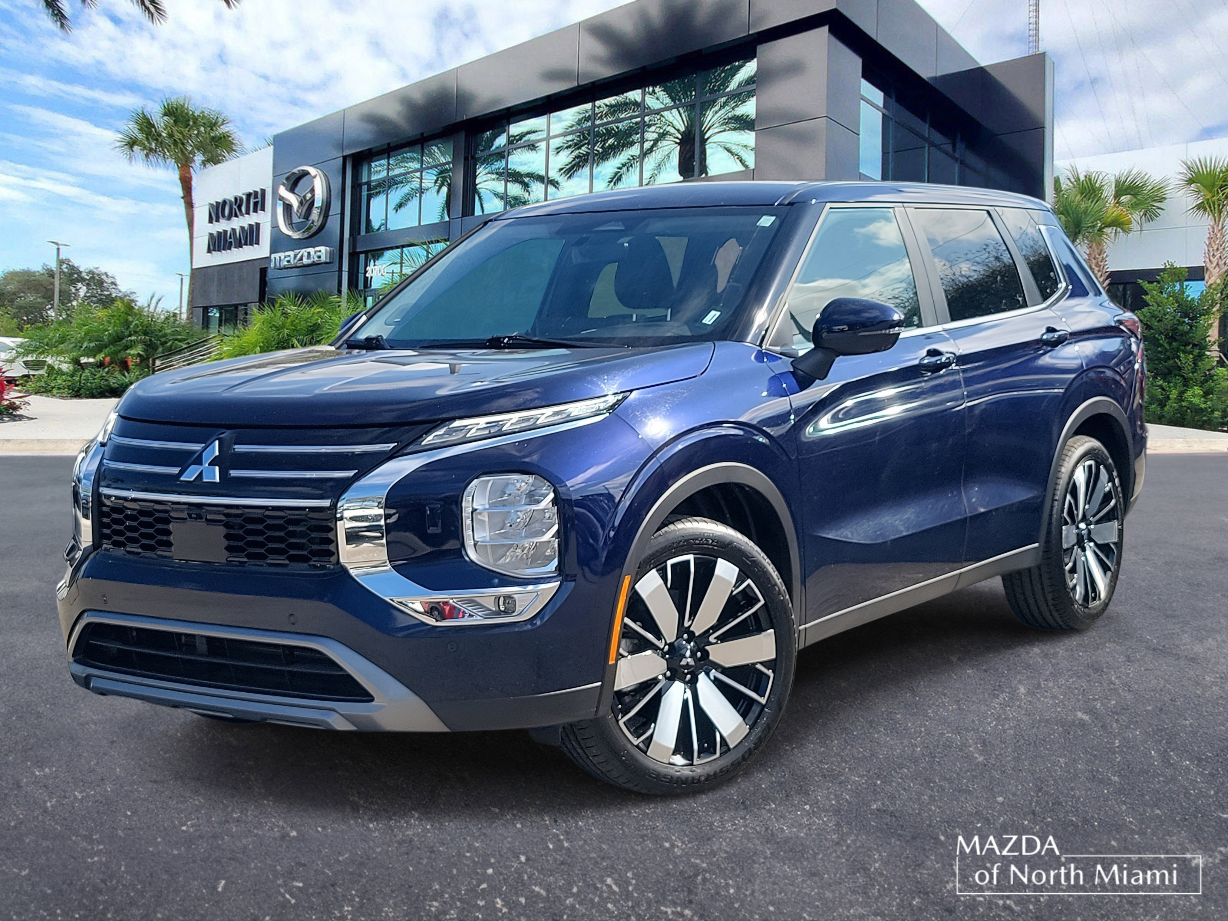 2025 Mitsubishi Outlander SE S-AWC's photo