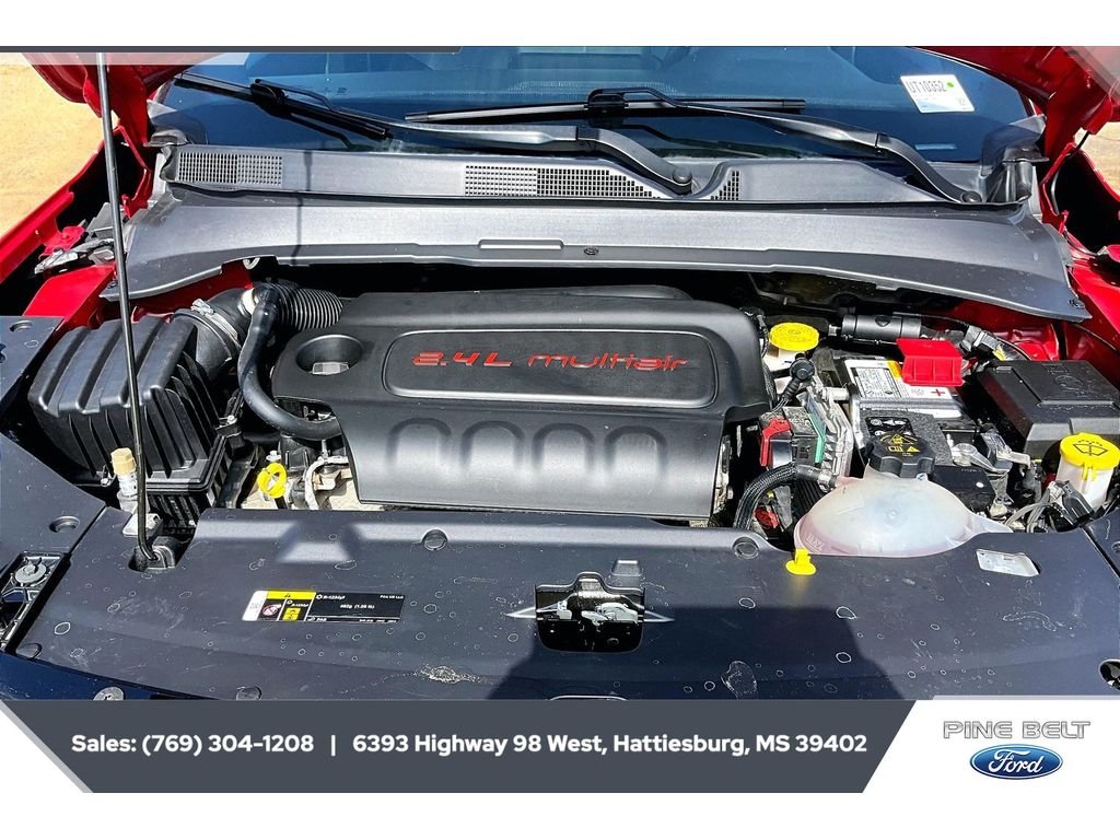 Used 2022  Jeep (RED) Edition image 8