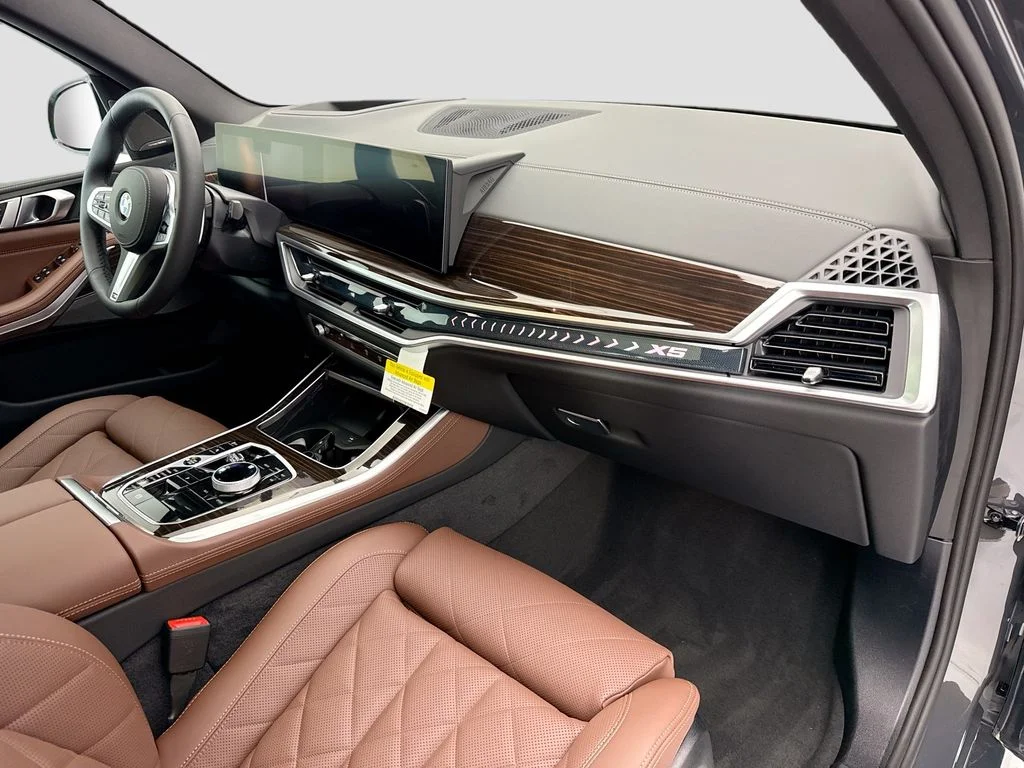 New 2026 Gray BMW xDrive40i image 16