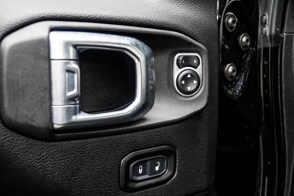 Used 2021 Black Jeep Unlimited Rubicon 392 image 45