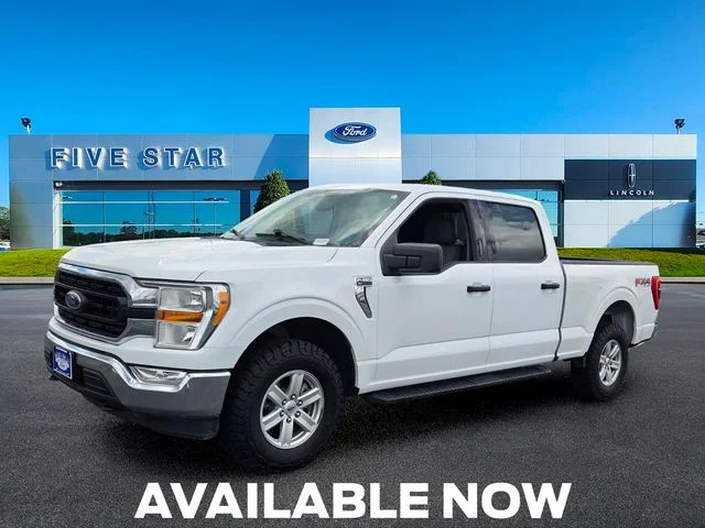 Used 2022 White Ford XLT image 3