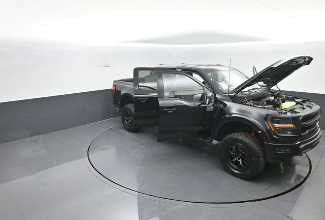 New 2026 Black Ford XLT image 34
