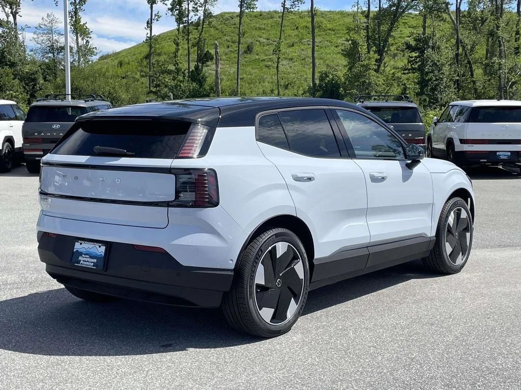 New 2026 Cloud Blue Volvo Ultra image 29