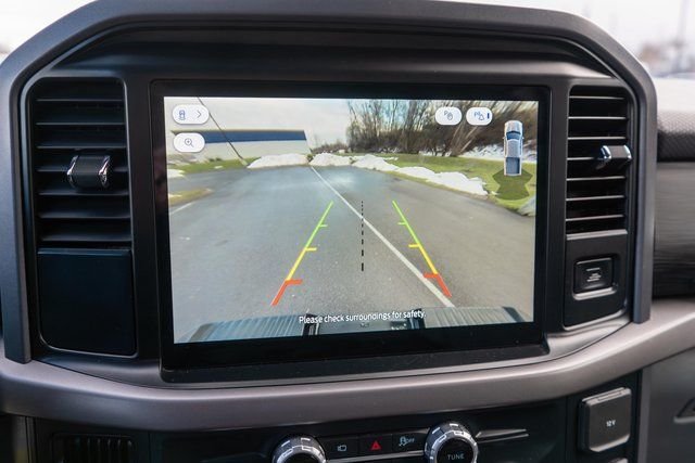Used 2025  Ford XLT image 25
