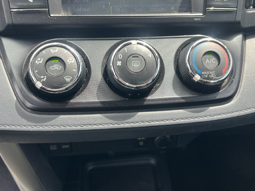 Used 2018 Silver Toyota LE image 11