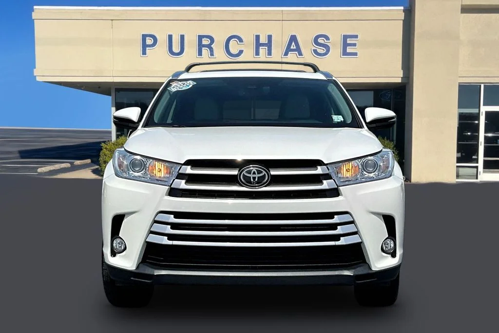 Used 2017 Toyota Highlander XLE with VIN 5TDJZRFH2HS401263 for sale in Mayfield, KY