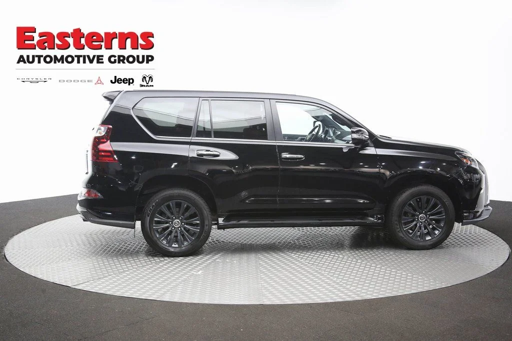 Used 2022 Black Lexus 460 image 53