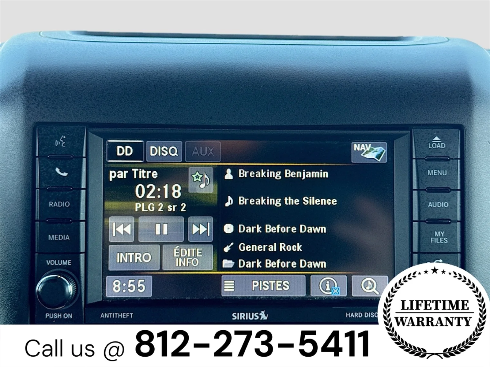 Used 2017 BLK Jeep 75th Anniversary image 13