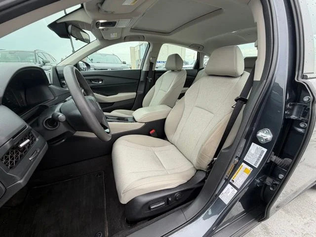 Used 2024 Gray Honda EX image 10