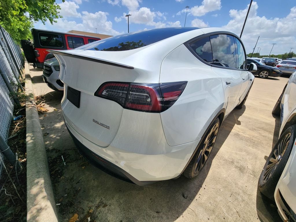 Used 2022 Pearl White Multi-Coat Tesla Performance image 6