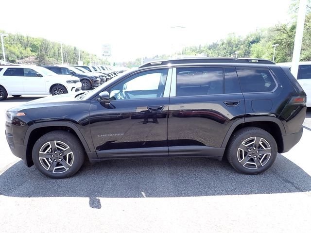 New 2026 Diamond Black Crystal Pearl-Coat Exterior Paint Jeep Limited image 2