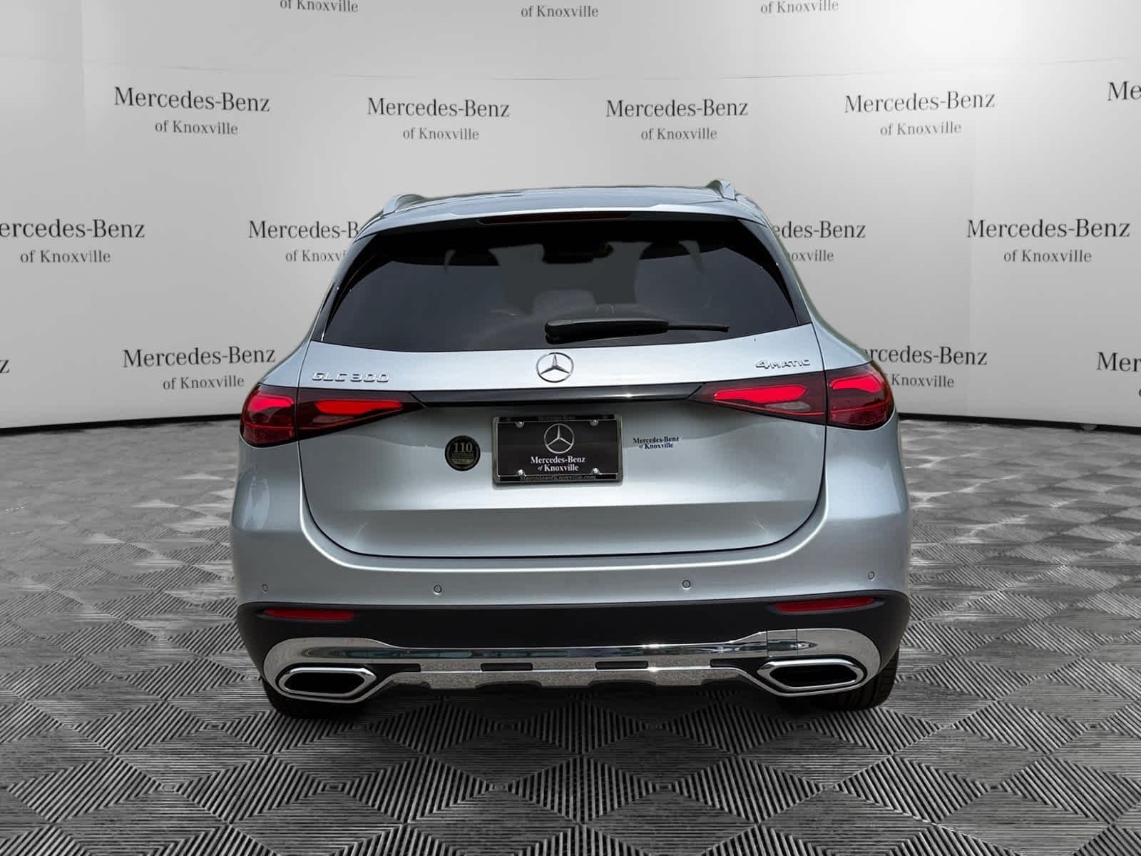 New 2026 Cirrus Silver Metallic Mercedes-Benz GLC 300 image 4