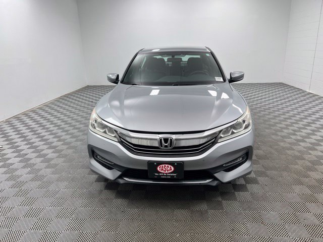Used 2017 Honda Accord Sport SE with VIN 1HGCR2F1XHA010671 for sale in Cranston, RI