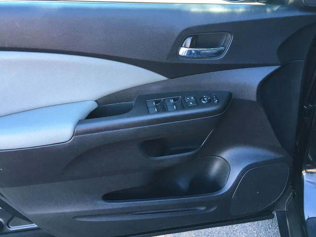 Used 2015  Honda EX image 20