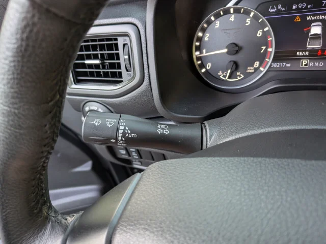 Used 2024 Gray Nissan SV image 33