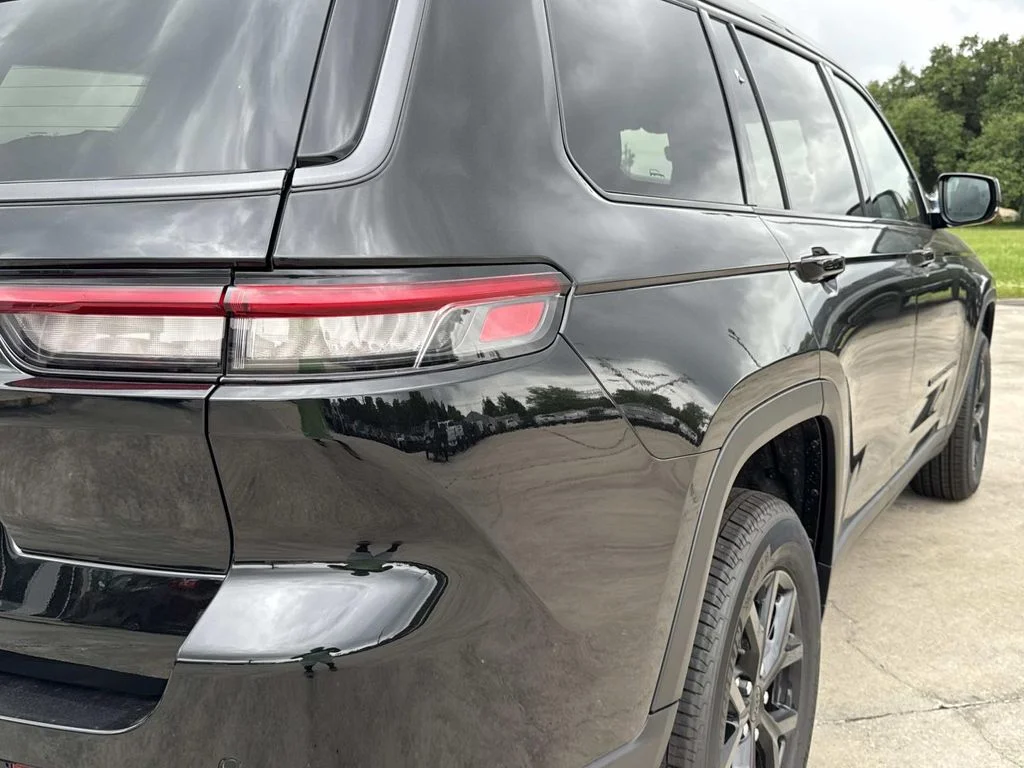 New 2026 Black Jeep Laredo image 14