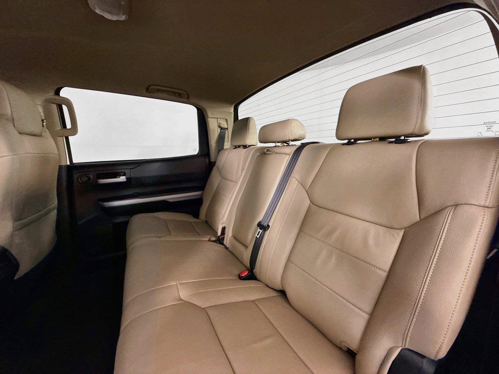 Used 2020 Super White Toyota SR5 image 27