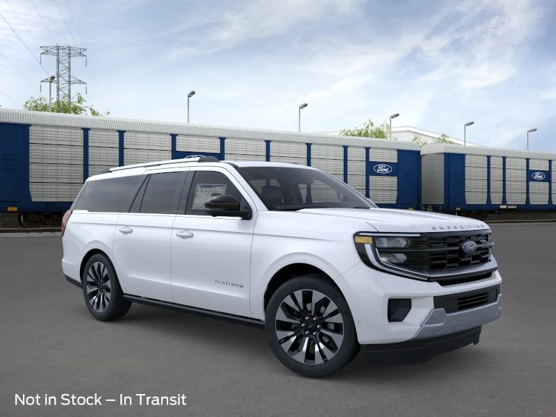 New 2026 Star White Metallic Tri-Coat Ford MAX Platinum® image 30