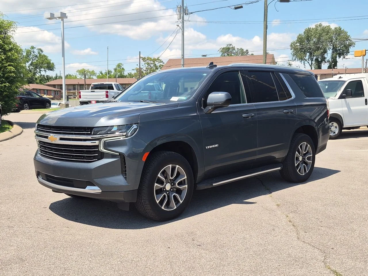 Used 2021 SHADOW GRAY METALLIC Chevrolet LT image 4