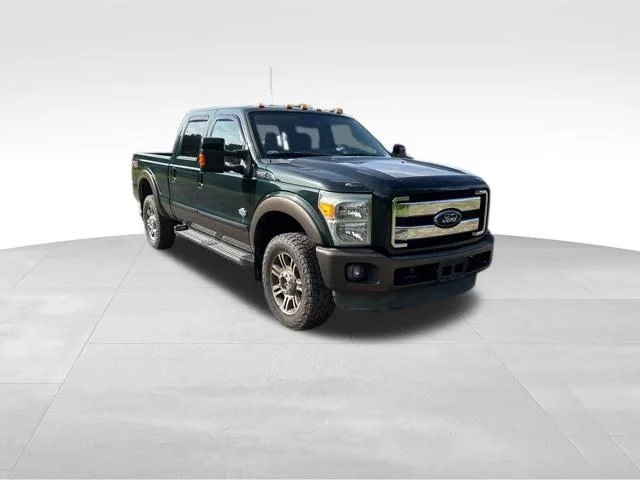 Used 2016 Green Ford King Ranch image 3