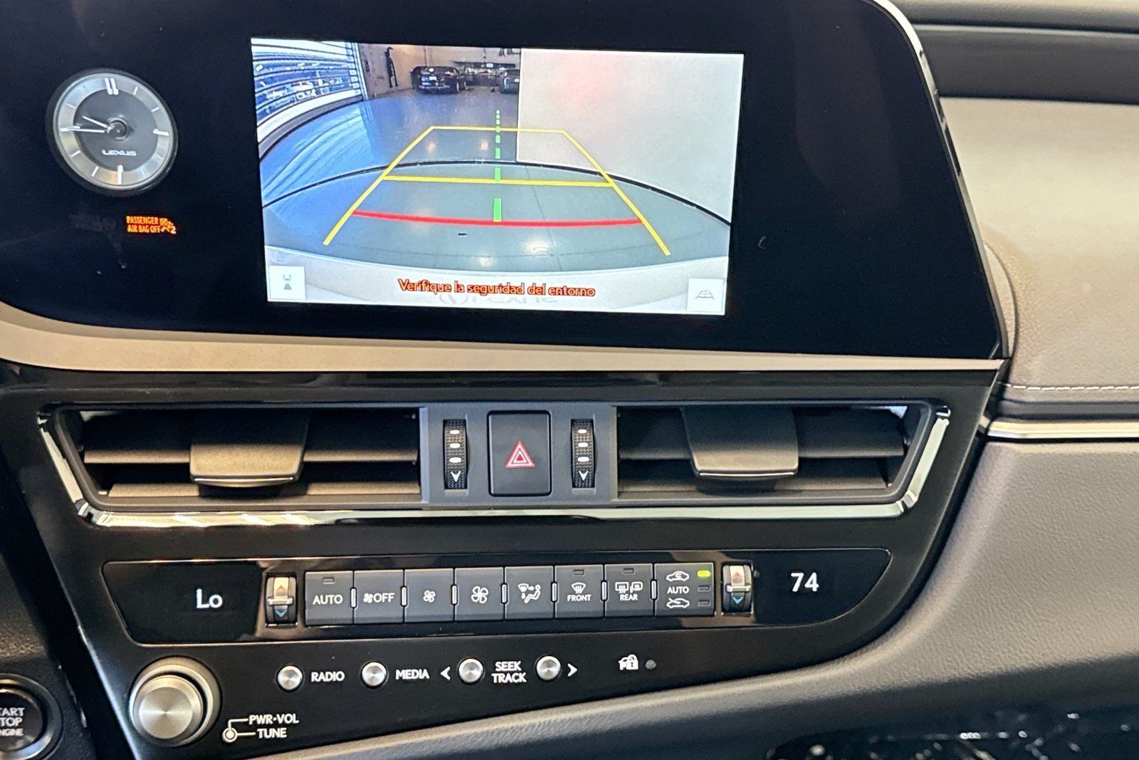 Used 2023 White Lexus ES 350 image 14
