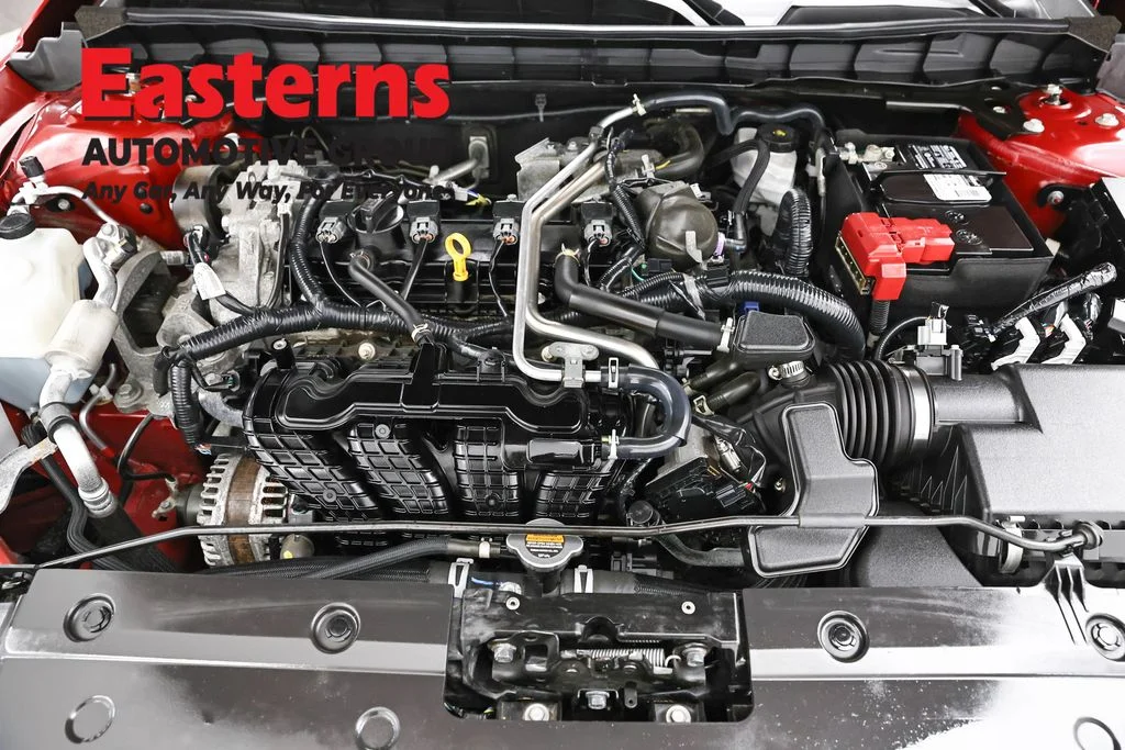 Used 2023 Red Nissan 2.5 SR image 7