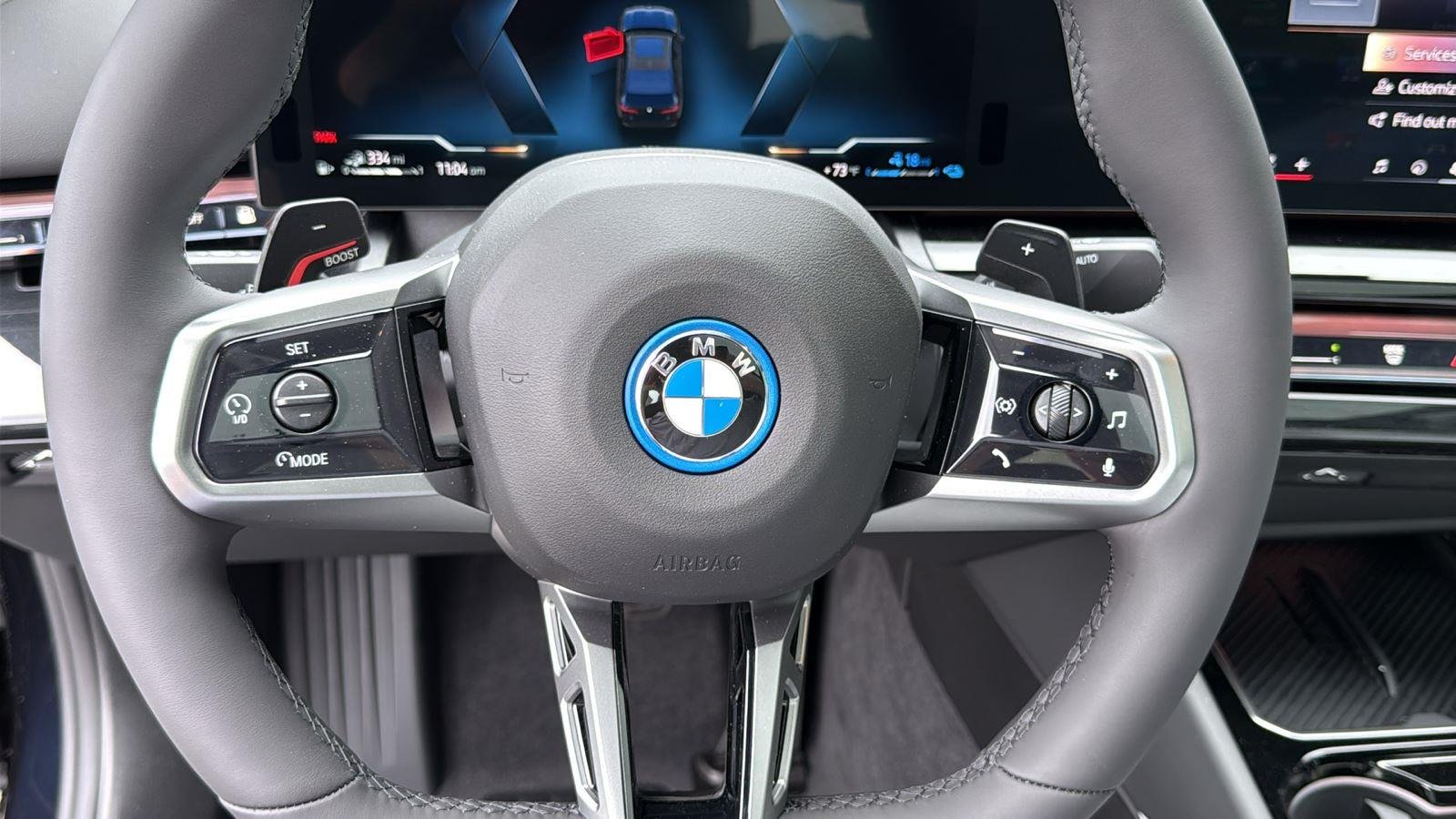 New 2027 Carbon Black Metallic BMW 550e xDrive image 12