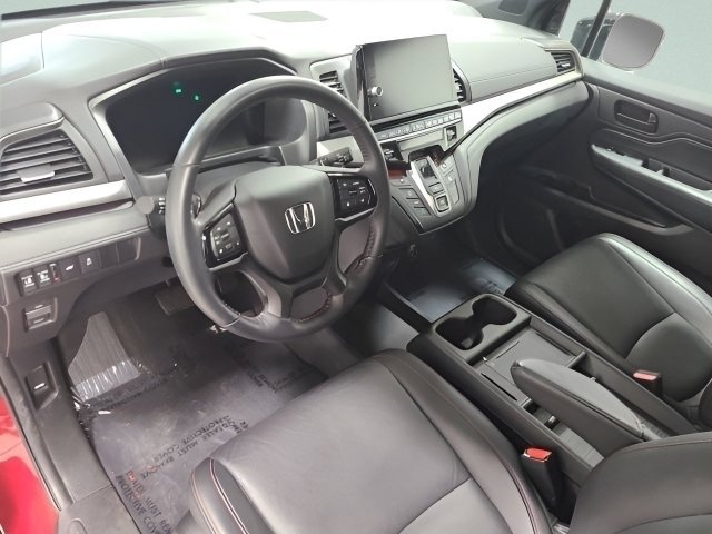 2025 Honda Odyssey Sport L - Photo 24