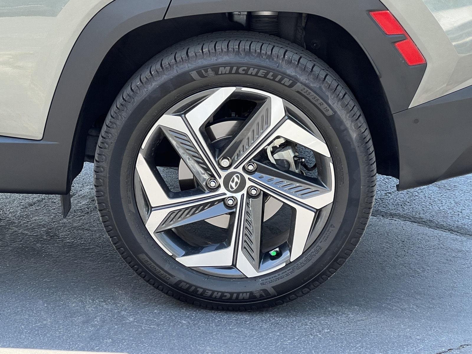 2023 Hyundai Tucson Limited - Photo 14