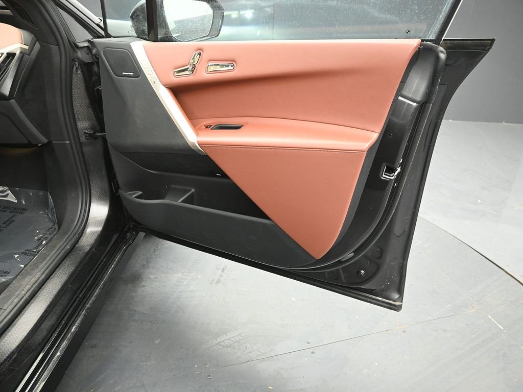 2023 BMW IX - Image 34