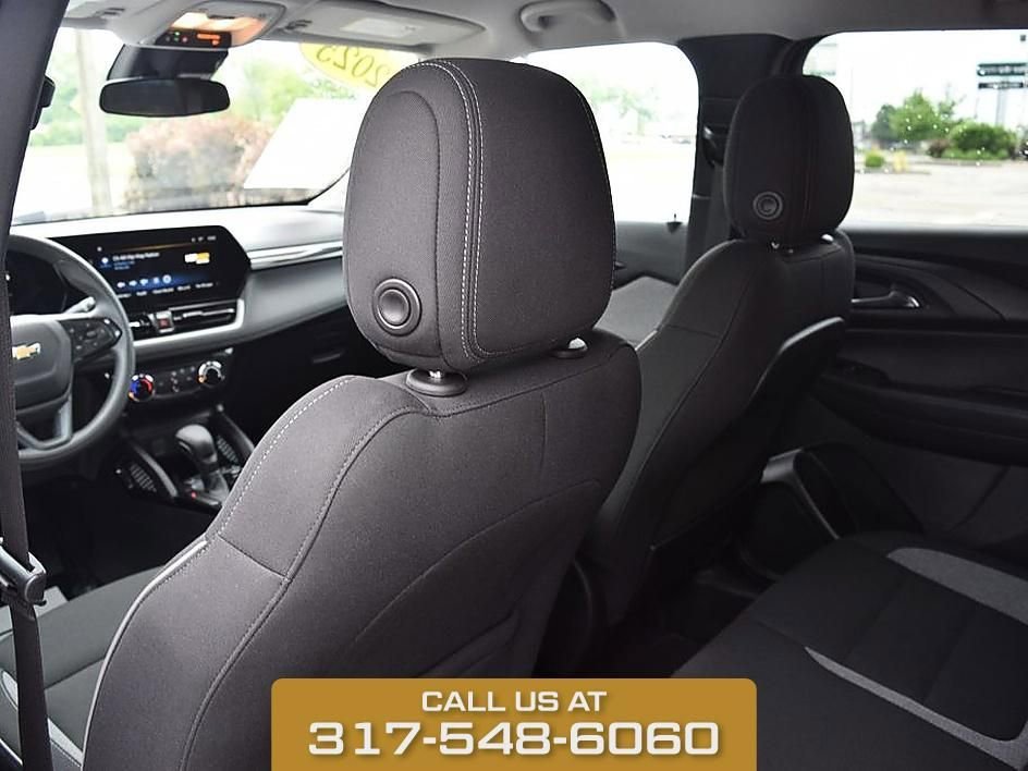 2025 Chevrolet Trailblazer LT - Photo 12