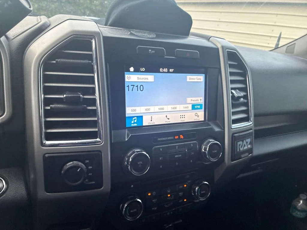 Used 2016 White Ford Lariat image 15