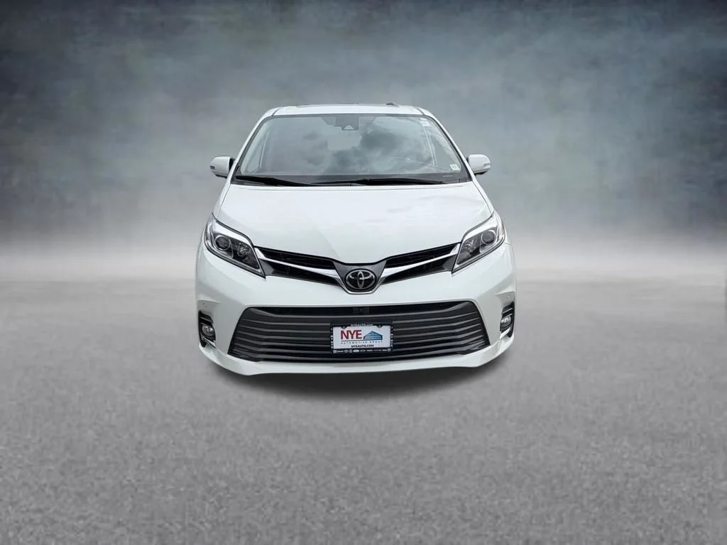 Used 2019 White Toyota Limited Premium image 9