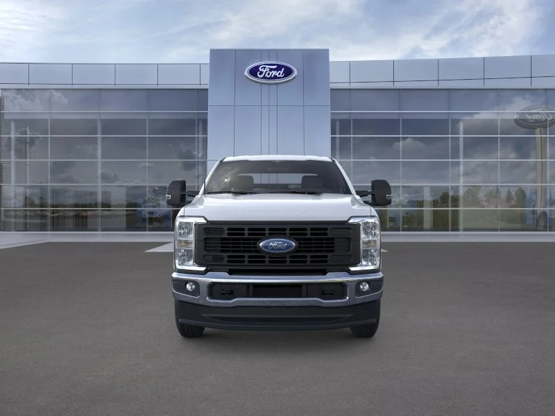 New 2026 Oxford White Ford XL image 38