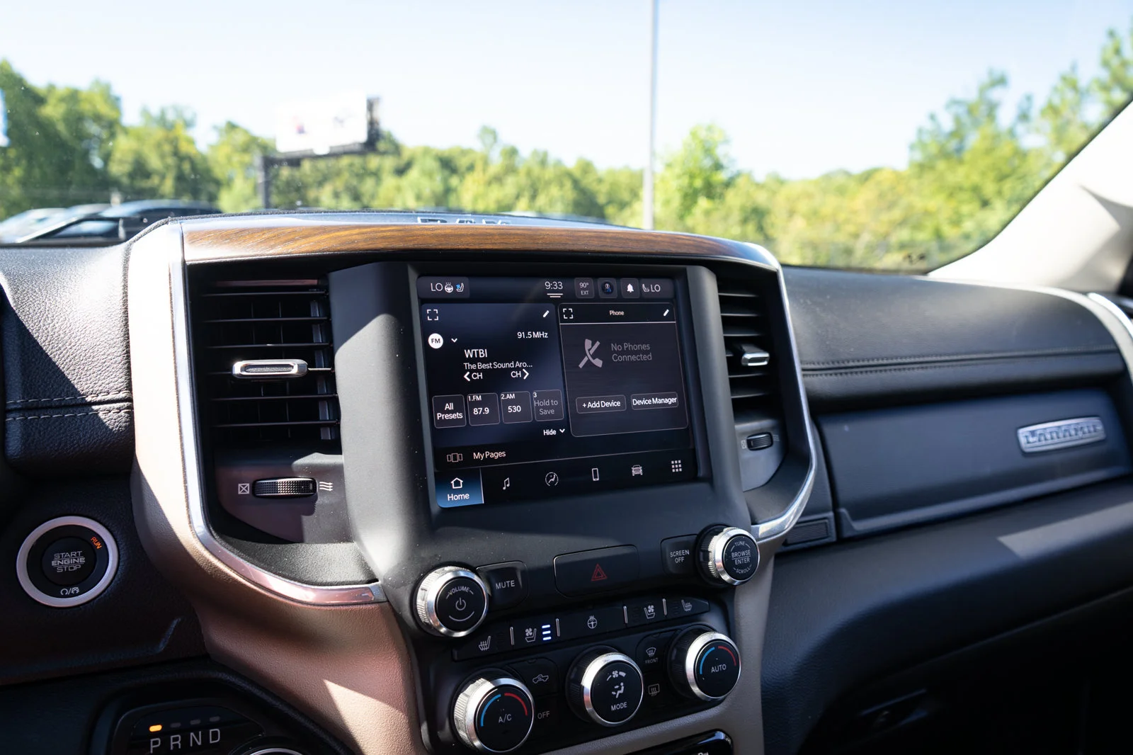 Used 2022 Black Ram Laramie image 24