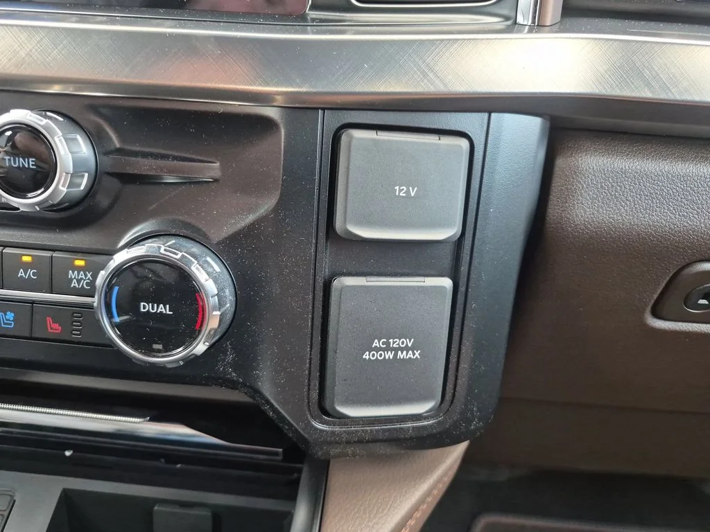 New 2026 Glacier Gray Metallic Tri-Coat Ford F-350® King Ranch® image 38