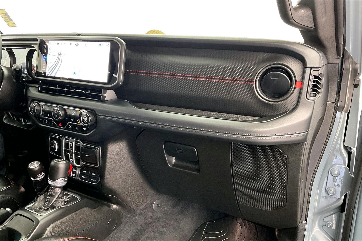 Used 2026 Anvil Clearcoat Jeep Rubicon X image 15